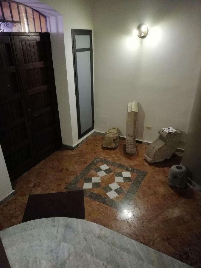 巴勒莫Casa Nel Vicolo别墅 外观 照片